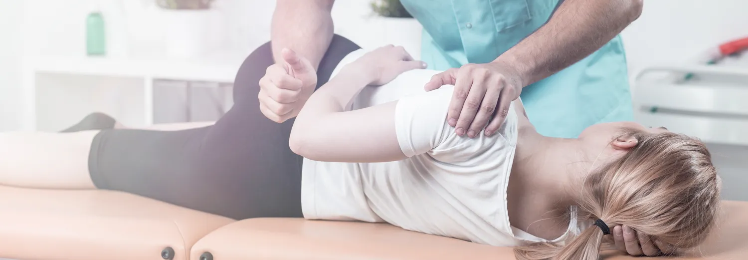 Czym zajmuje się poradnia rehabilitacyjna i kiedy warto się do niej udać?